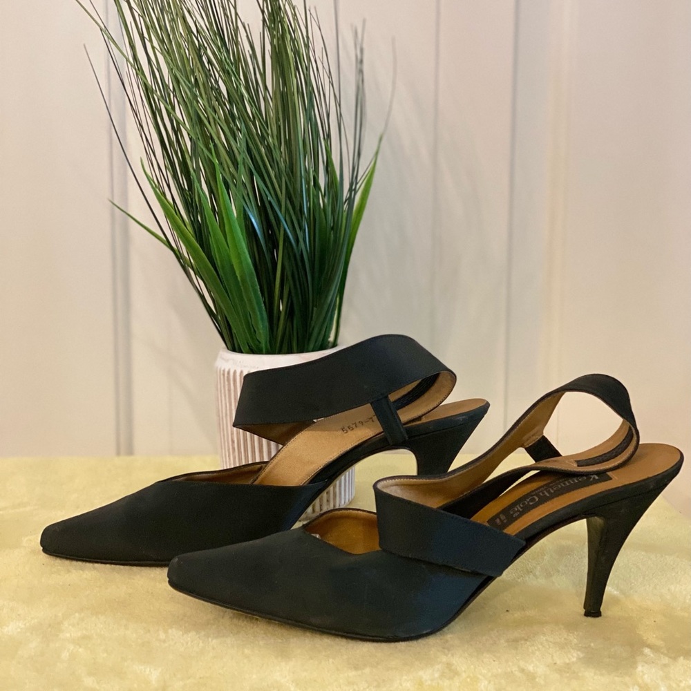 Black Kenneth Cole sling backs